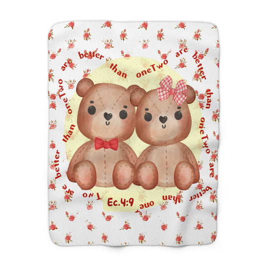 Teddy Bears & Flowers Fleece Blanket – Inspired by Ecclesiastes 4:9 🧸🌸