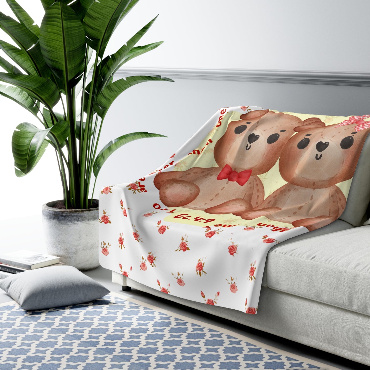 Teddy Bears & Flowers Fleece Blanket – Inspired by Ecclesiastes 4:9 🧸🌸