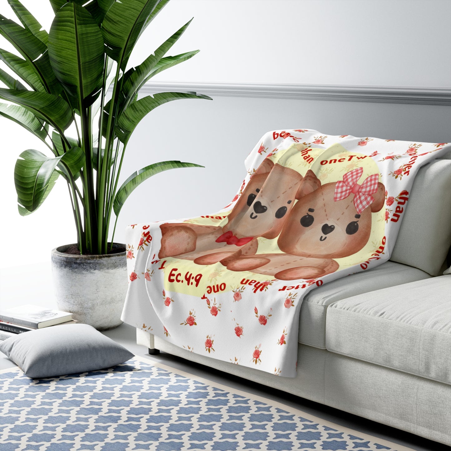 Teddy Bears & Flowers Fleece Blanket – Inspired by Ecclesiastes 4:9 🧸🌸